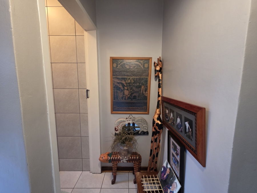 3 Bedroom Property for Sale in Naudeville Free State